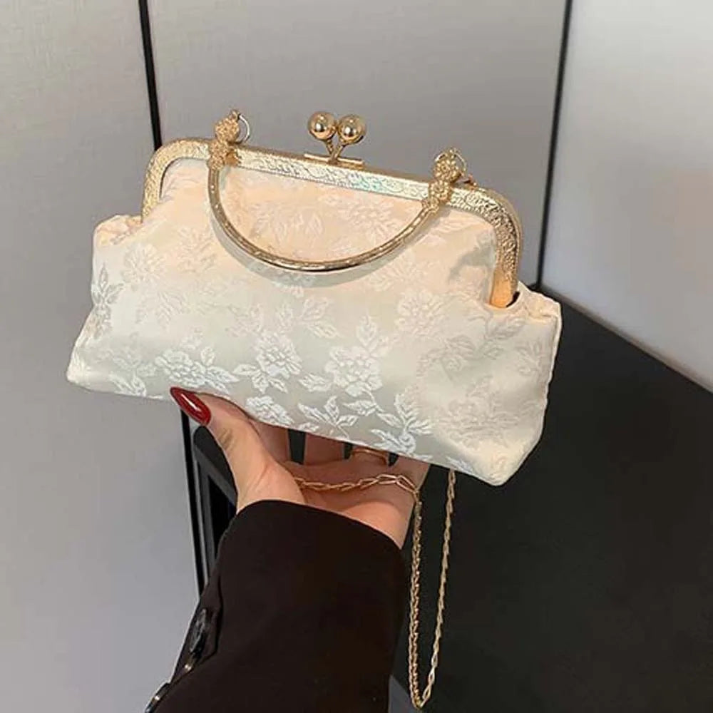 Clasp Frame Embroidery Chinese Style Handbag Purse Large Capacity Hanfu Shell Handbag Polyester Luxury Ladies Clutch Bag Girls